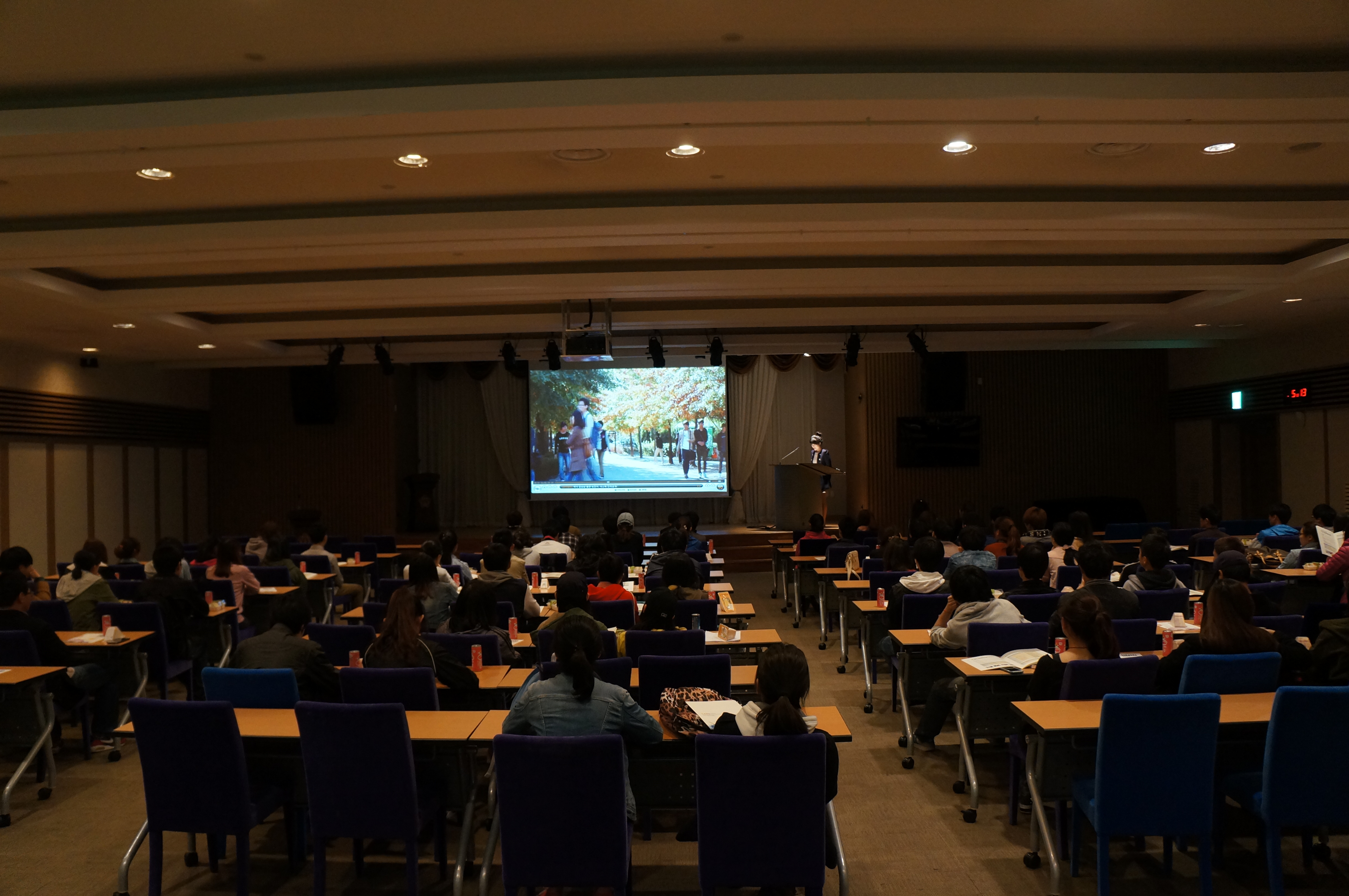 2013年9月入学说明会 形象.