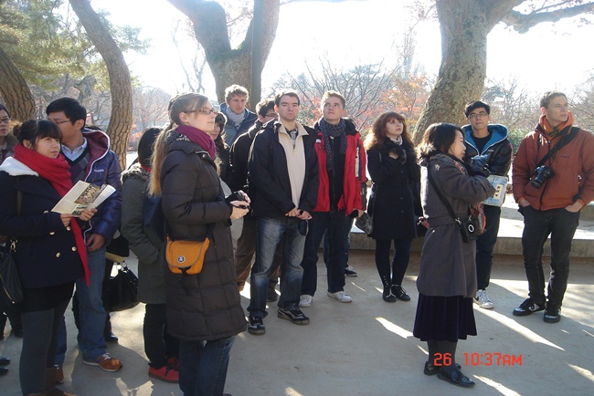 Tour to Gyeongju with Fall 2011 exchange students 形象.